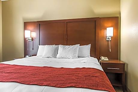 King Room - Accessible/Non-Smoking