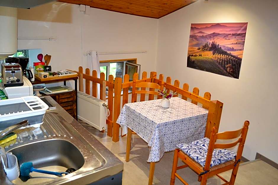 studio indépendant dans maison à la campagne