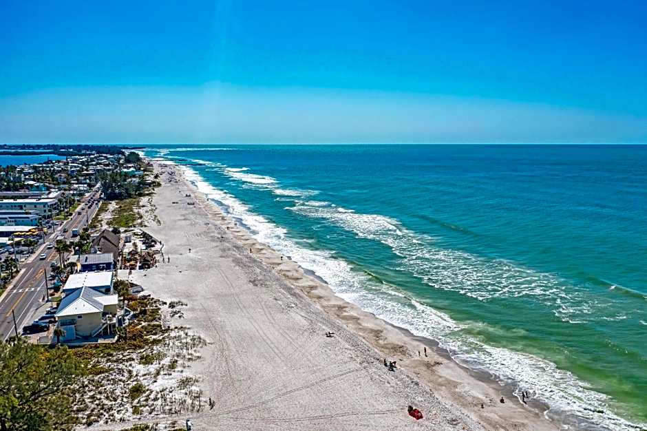 Anna Maria Island Beach Palms 5B
