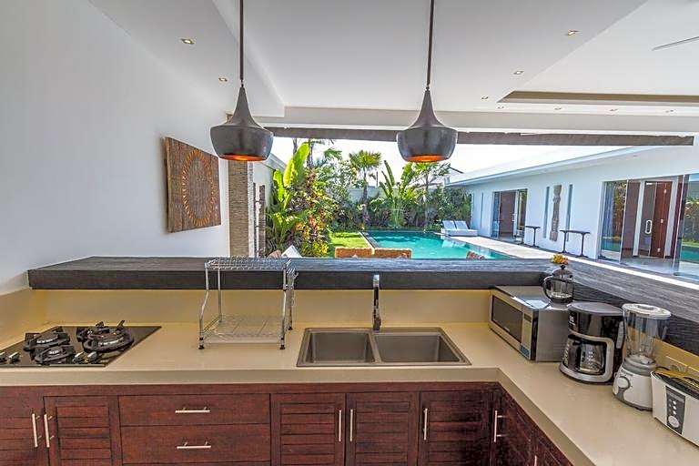 Beautiful Villa Juna 3 Bedroom in Seminyak