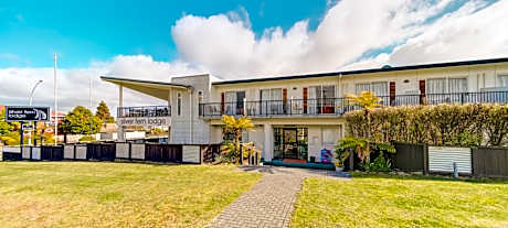 Silver Fern Lodge