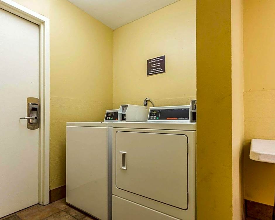 Quality Inn Mt. Pleasant