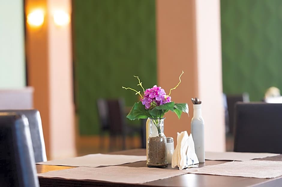 Hotel Ambasador Mamaia