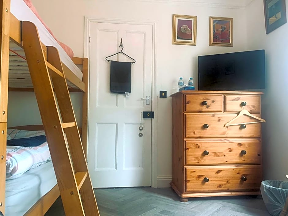 Hikers & Bikers Refuge