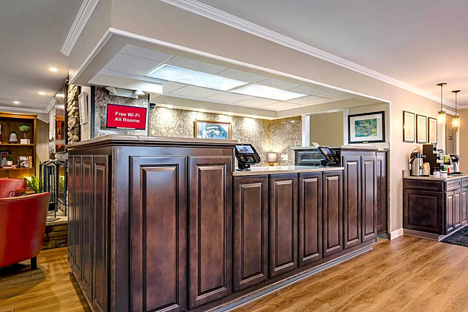 Red Roof Inn & Suites Herkimer