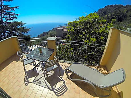 Junior Suite with Sea View