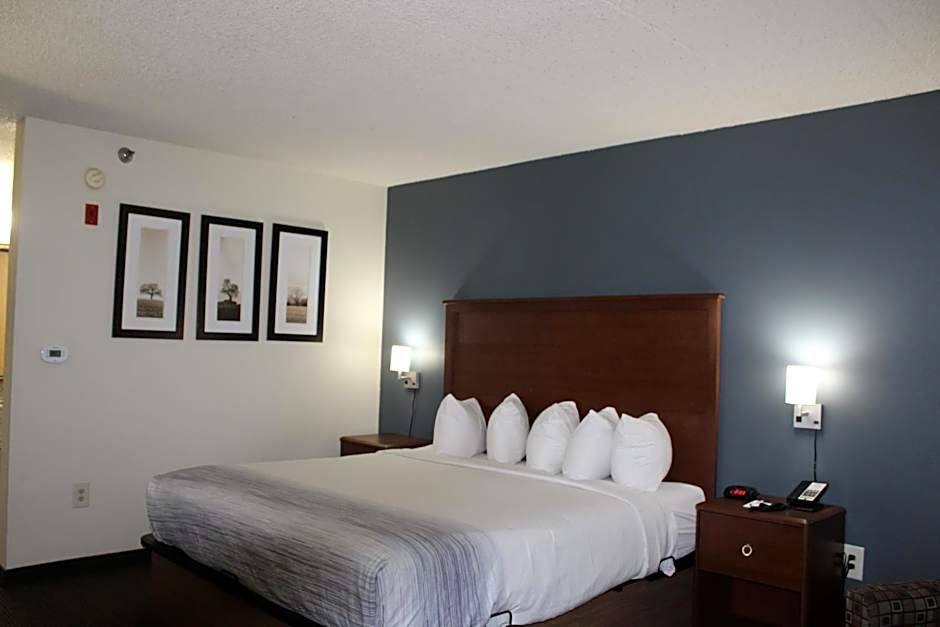AmericInn by Wyndham Windsor Ft. Collins