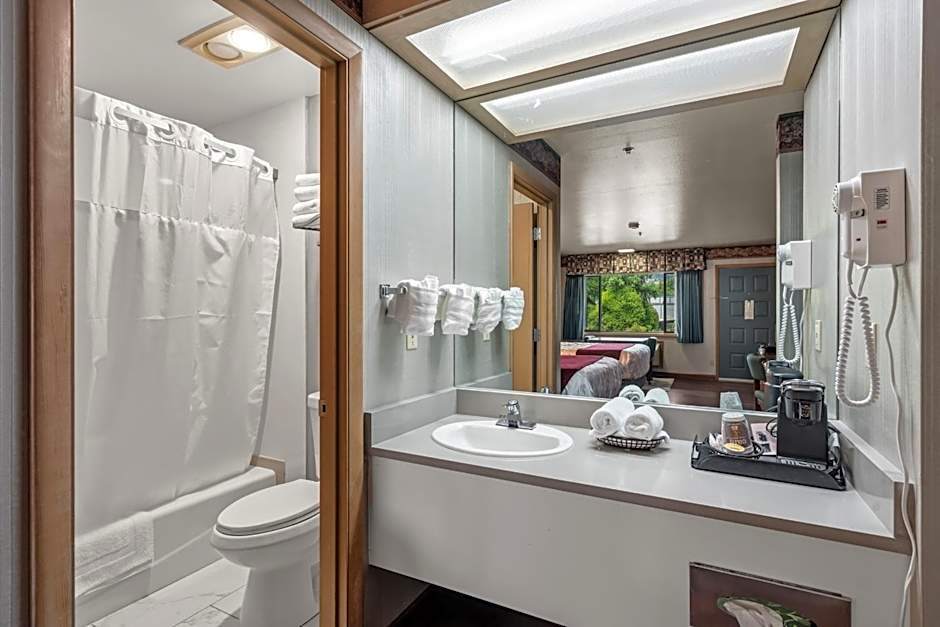 Americas Best Value Inn Phoenix Medford
