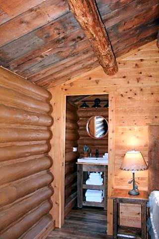 Elkhorn Cabins and Inn