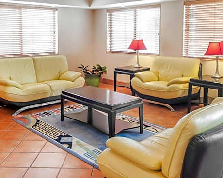 Econo Lodge Lordsburg I-10