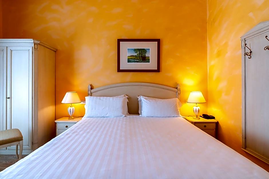 Hotel Maderno by Double Hospitality