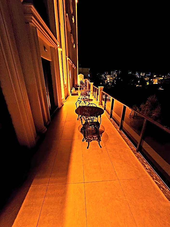 Asur Imperıal Hotel