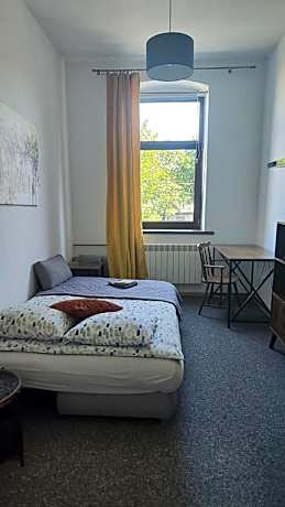 Single Room with Shared Bathroom