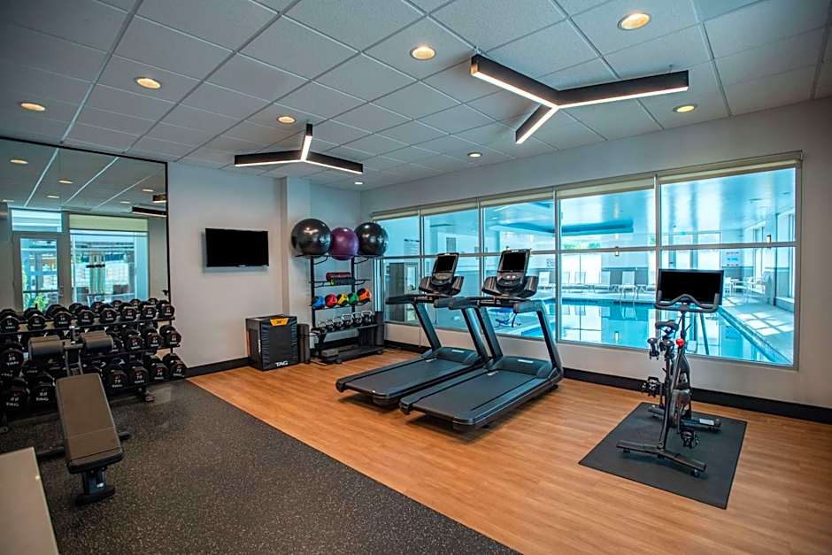 DoubleTree by Hilton Asheville Downtown