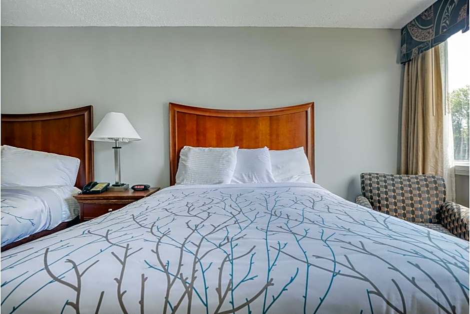 OYO Hotel Memphis TN I-40