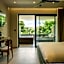 Royal Hotel and Suites