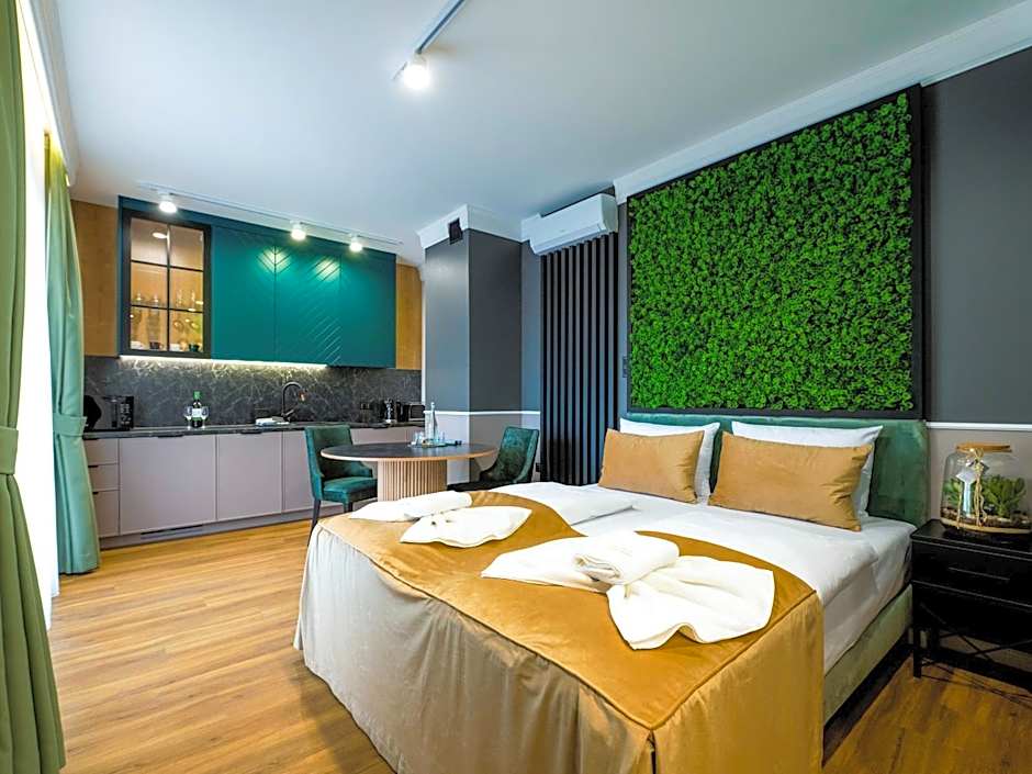 Aparthotel Green Concrete - Free Beach Bus