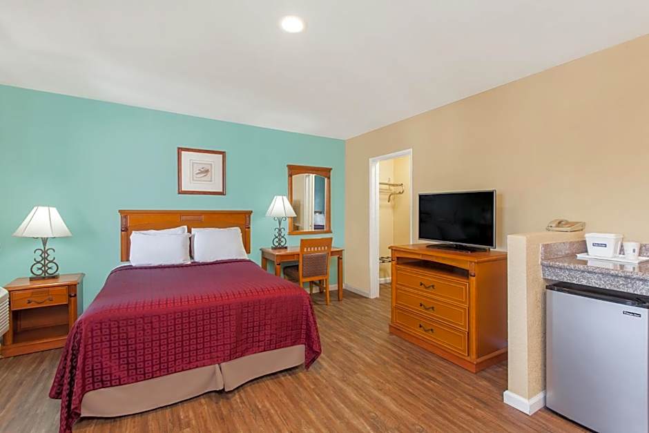 Travelodge by Wyndham San Diego SeaWorld