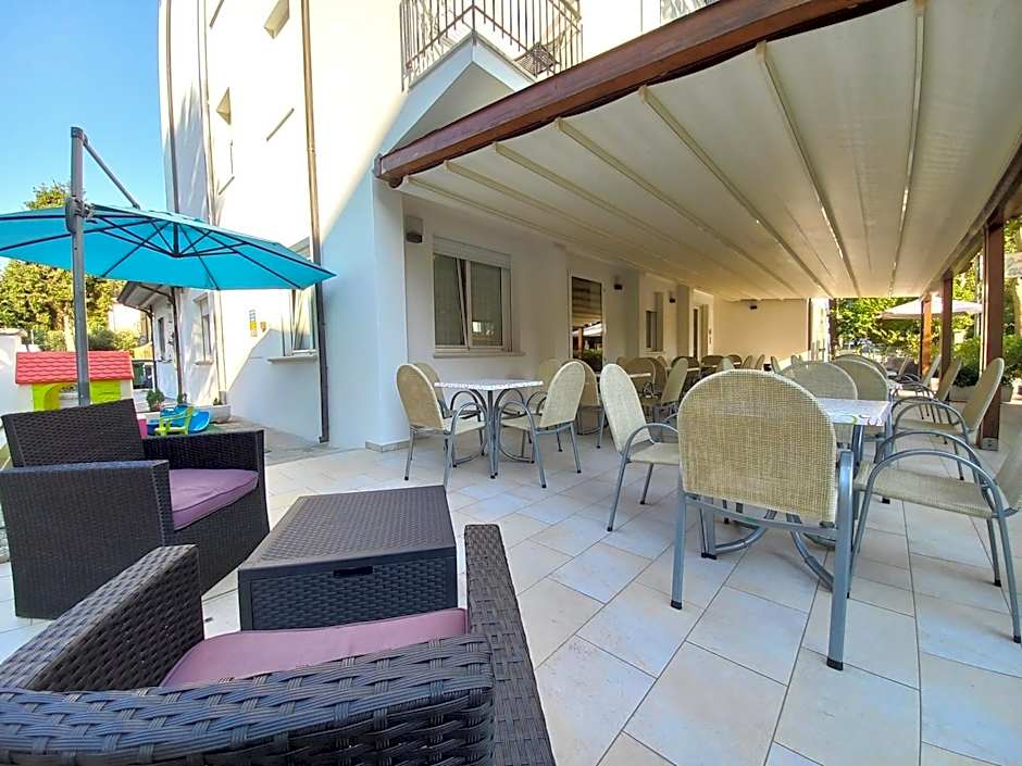 Hotel Sasselli Dipendenza Hotel Zamagna