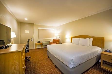 King Room - Mobility Access/Non-Smoking