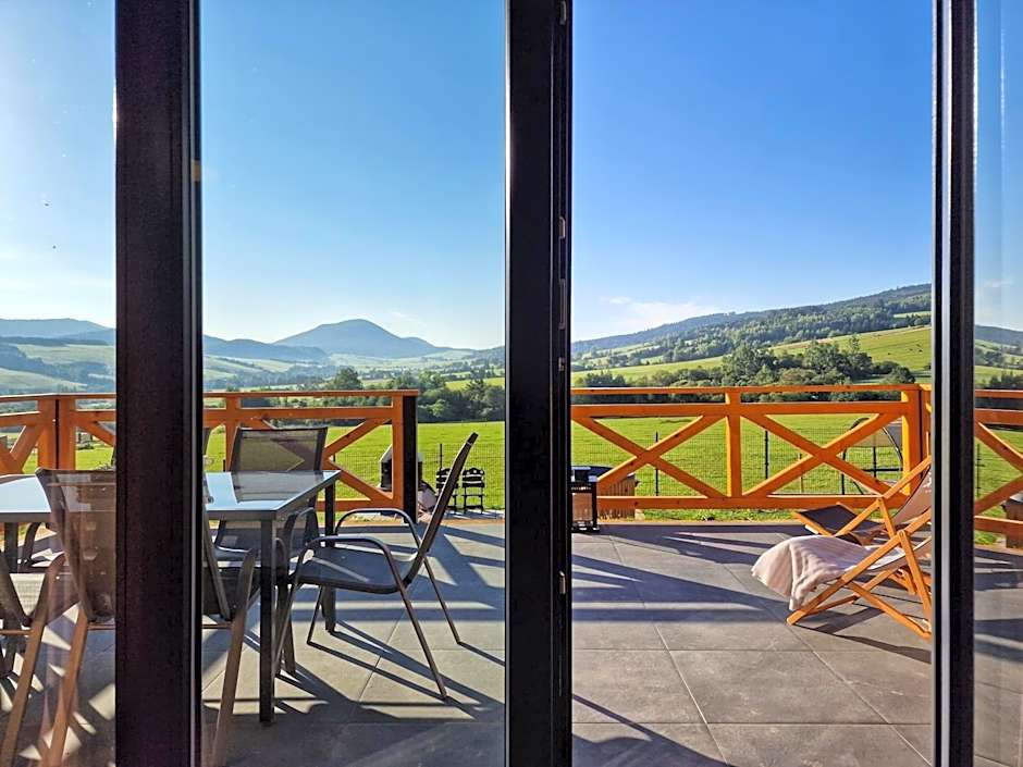 NOVAK CHALET domki z balią Krynica Zdrój