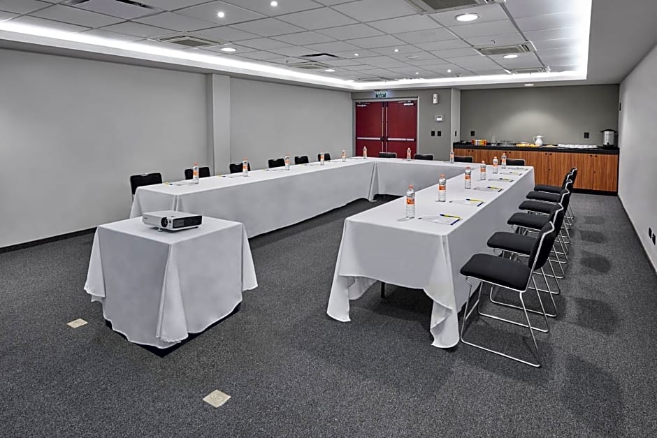 City Express by Marriott Monterrey Santa Catarina