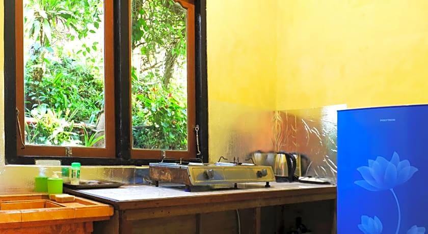 Dajan Buyan Homestay