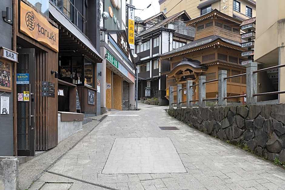 Tanuki Nozawa