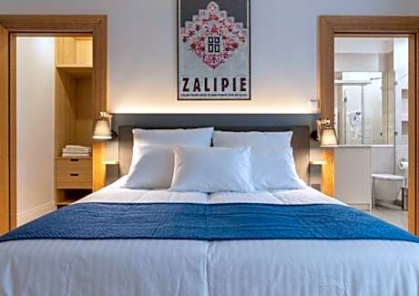 STRADONIA Serviced Apartments