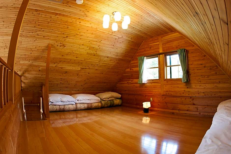 Photo 1 of 5 of Superior Cottage