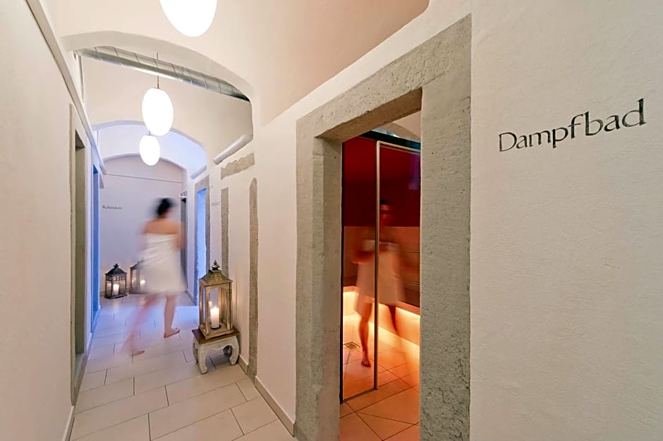 BLUME Baden Hotel & Restaurant