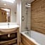 Residence Le Roc Noir by Alpapart