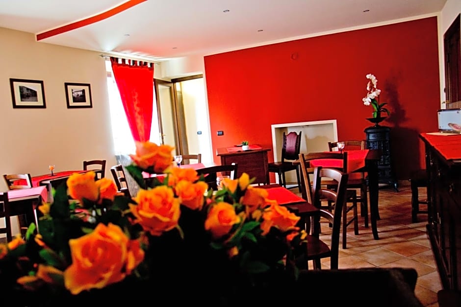 Agriturismo Monbertola B&B – Govone, NY