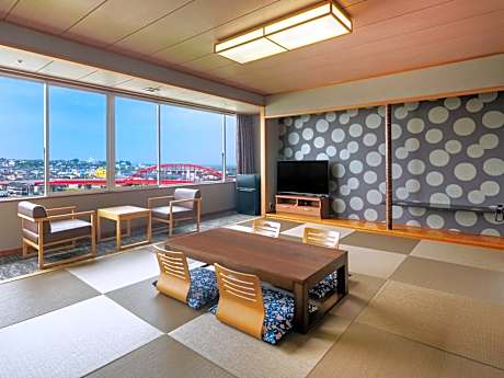 Japanese-style Room with 10 Tatami (MAX 5 Adults)