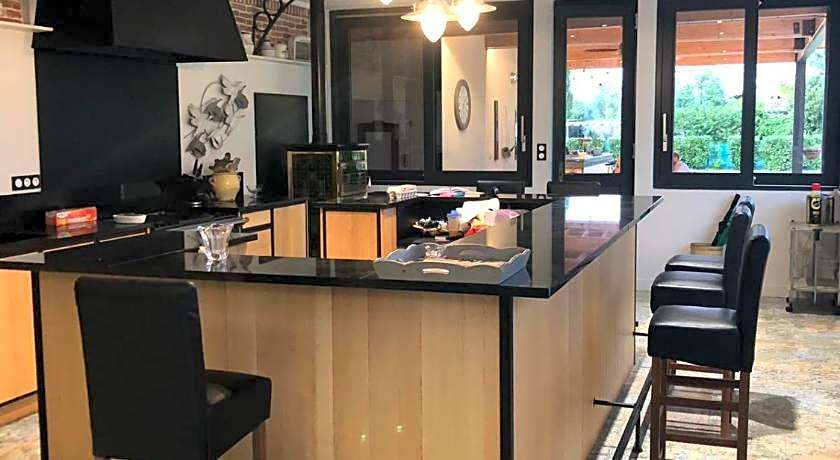 ORANGERIE de CHATEL-Selection FIGARO & ELLE Magazine