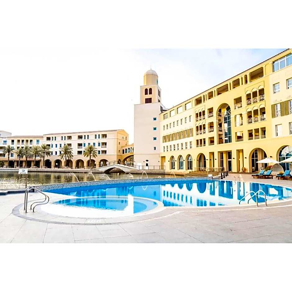 Millennium Lakeview Hotel