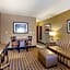 Best Western Plus Woodstock Inn & Suites