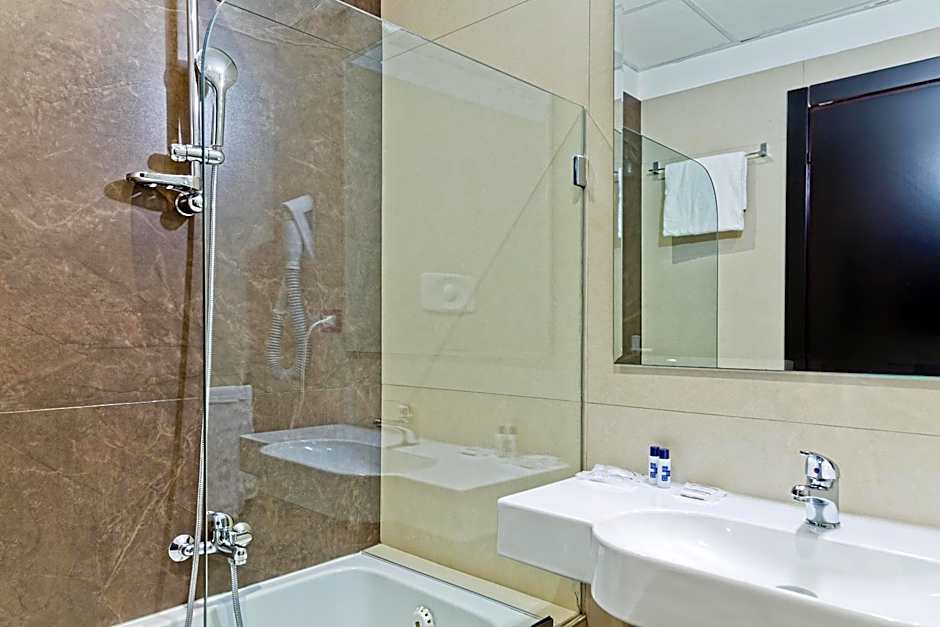 Mediterranea Hotel & Convention Center