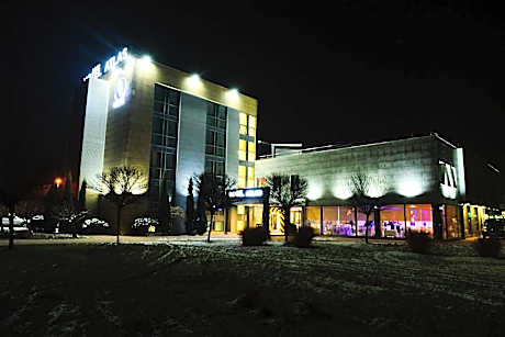 Hotel Atlas Ugljevik