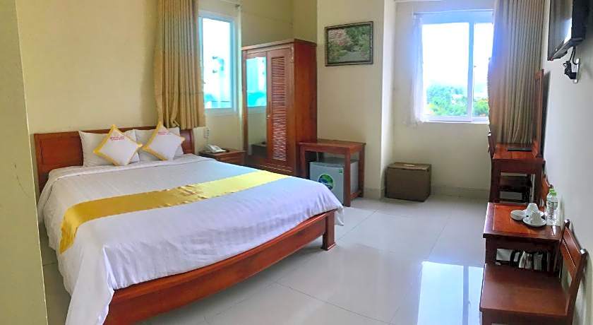 Hoang Yen Canary Hotel