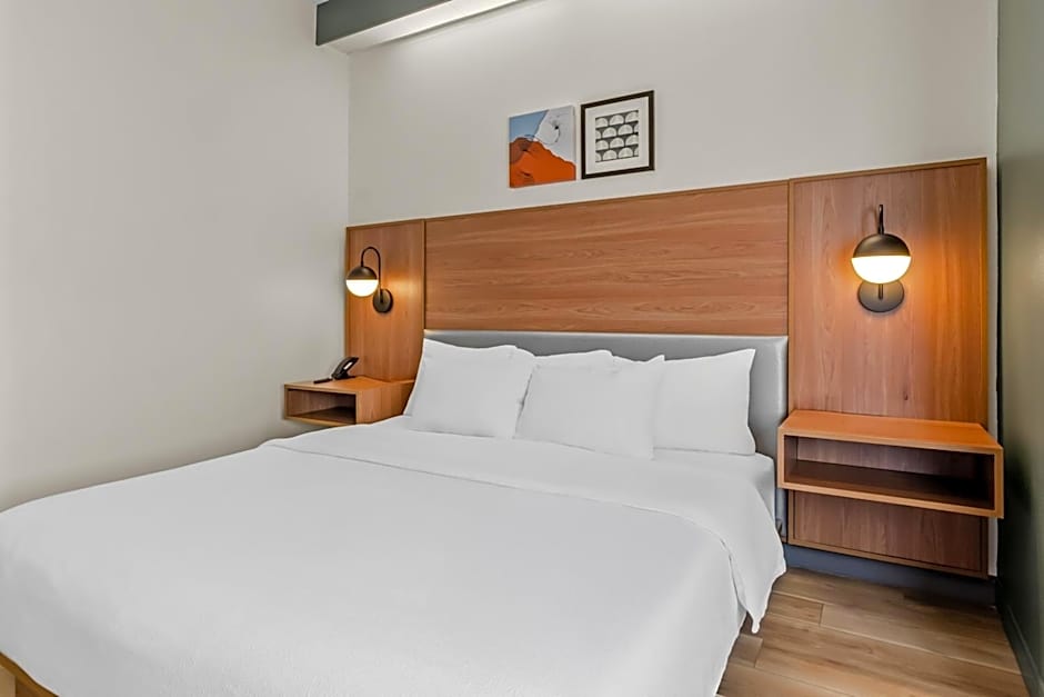 Spark by Hilton Lynchburg