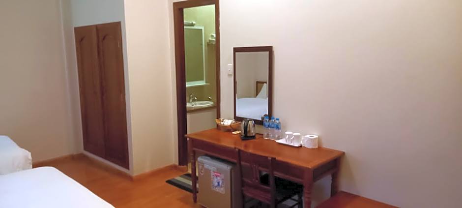 Dreams Hotel