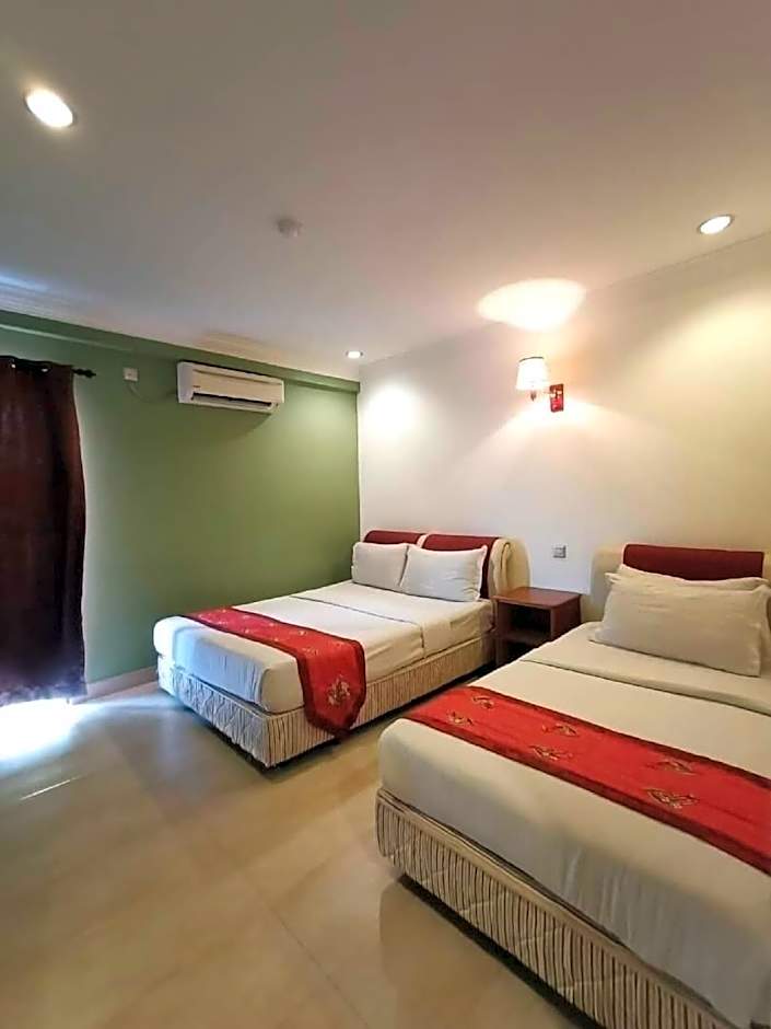 Maya Hotel