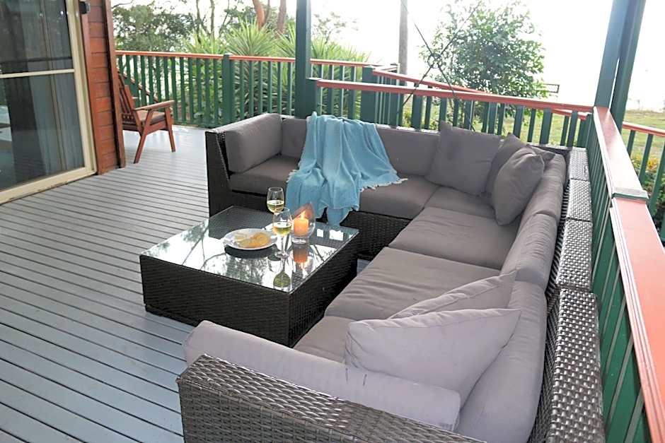 Valley View Luxury Retreat