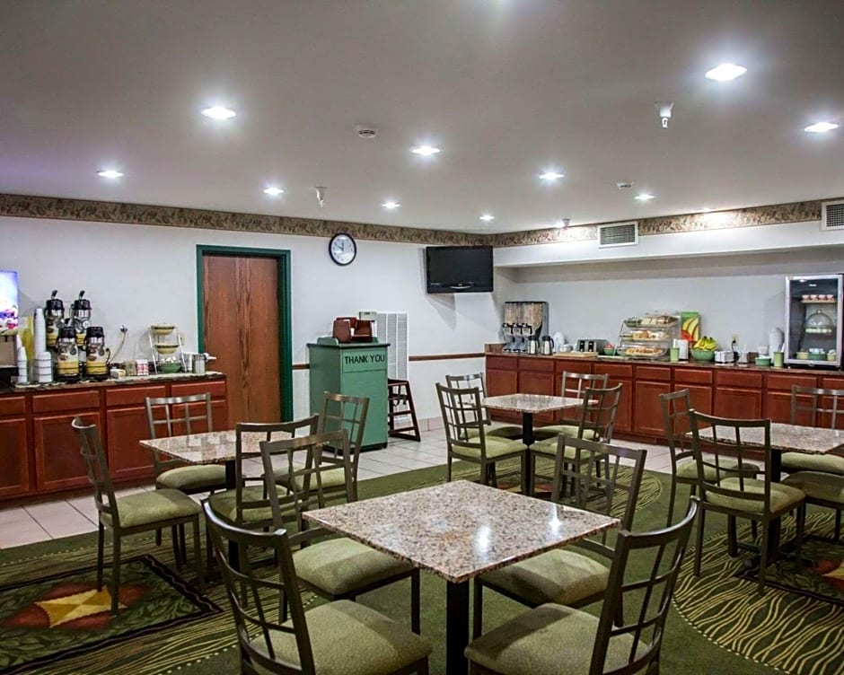 Quality Inn & Suites Loves Park near Rockford