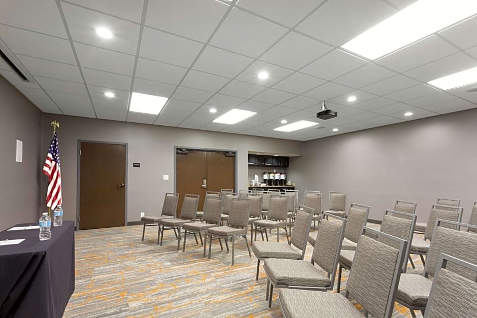 Hampton Inn By Hilton Pittsburgh/West Mifflin