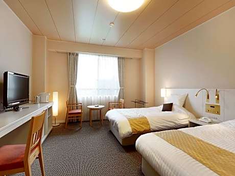 Twin Room Non-Smoking