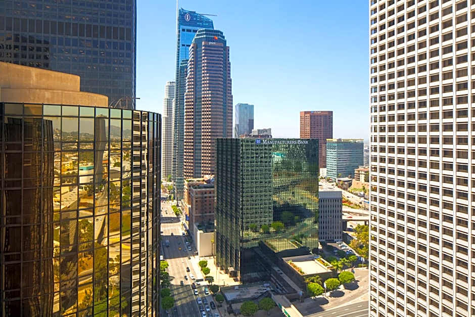 The Westin Bonaventure Hotel & Suites, Los Angeles