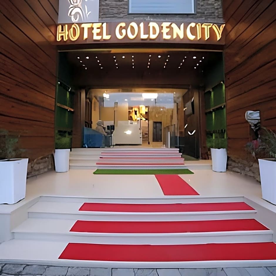 Hotel Golden City