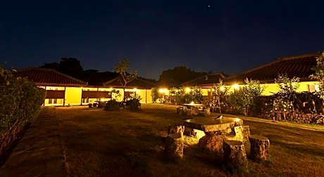 Hotel Peace Island Taketomijima